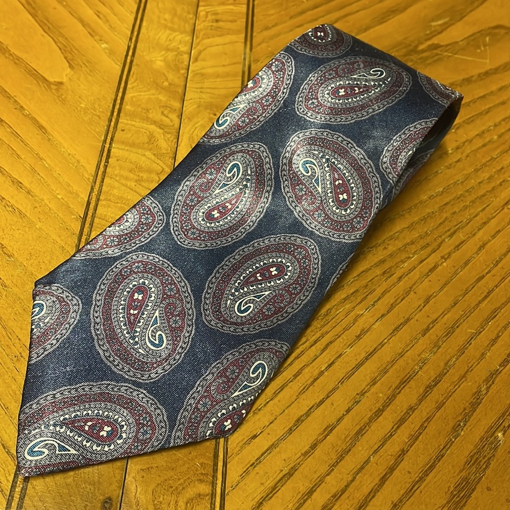 Ketch Paisley Necktie
